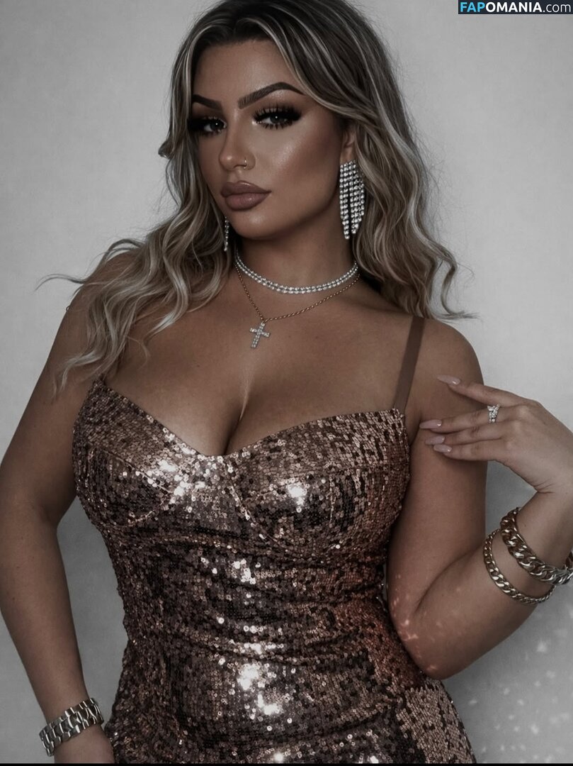 Iamsamvela / Samuela Cecchini Nago OnlyFans  Przeciekłe zdjęcie #3