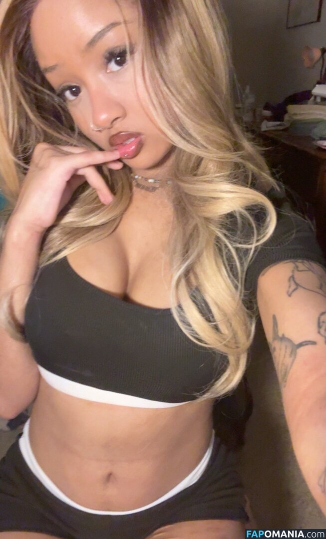 https: / ickysisterr / revoltingsister Nago OnlyFans  Przeciekłe zdjęcie #10