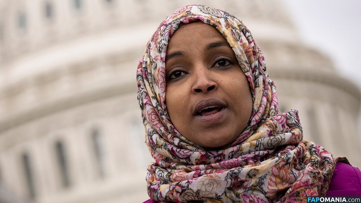 Ilhan Omar Nago OnlyFans  Przeciekłe zdjęcie #3