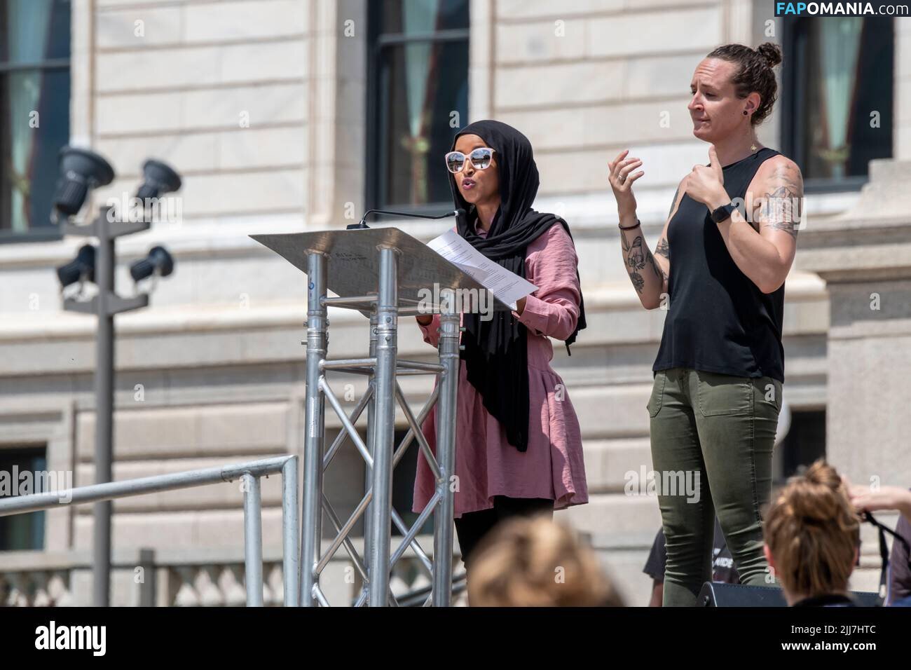 Ilhan Omar Nago OnlyFans  Przeciekłe zdjęcie #10