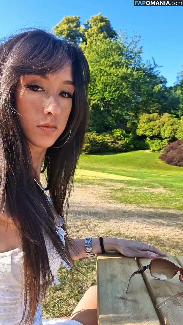 illeeria Nago OnlyFans  Przeciekłe zdjęcie #8