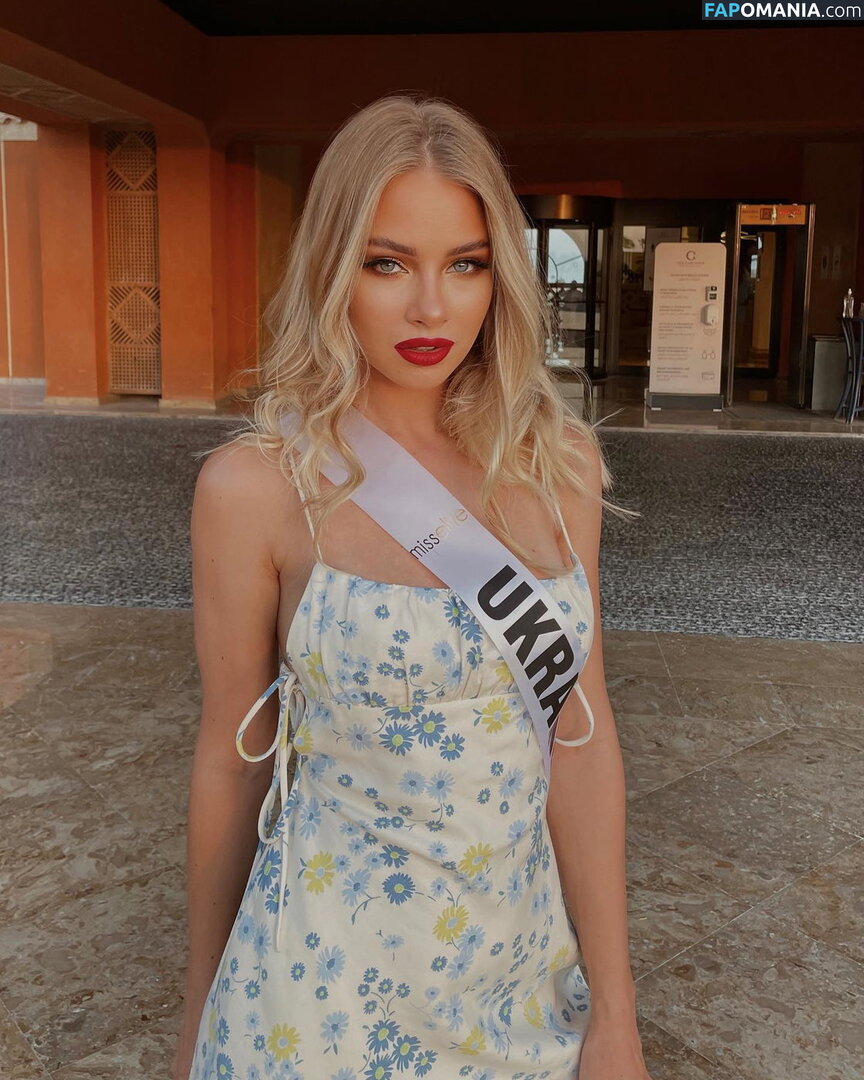 Ilona Rsentieva Nago OnlyFans  Przeciekłe zdjęcie #8