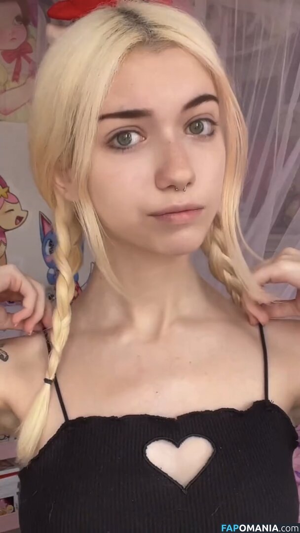 Iluvmeww / iluvmey Nago OnlyFans  Przeciekłe zdjęcie #171