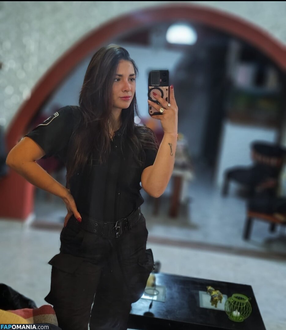In And Out Uniform Nago OnlyFans  Przeciekłe zdjęcie #29