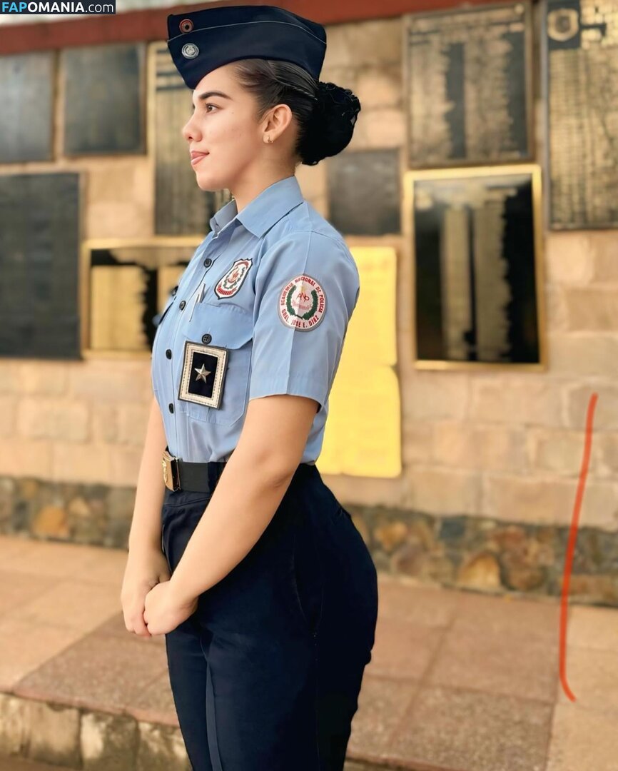 In And Out Uniform Nago OnlyFans  Przeciekłe zdjęcie #46