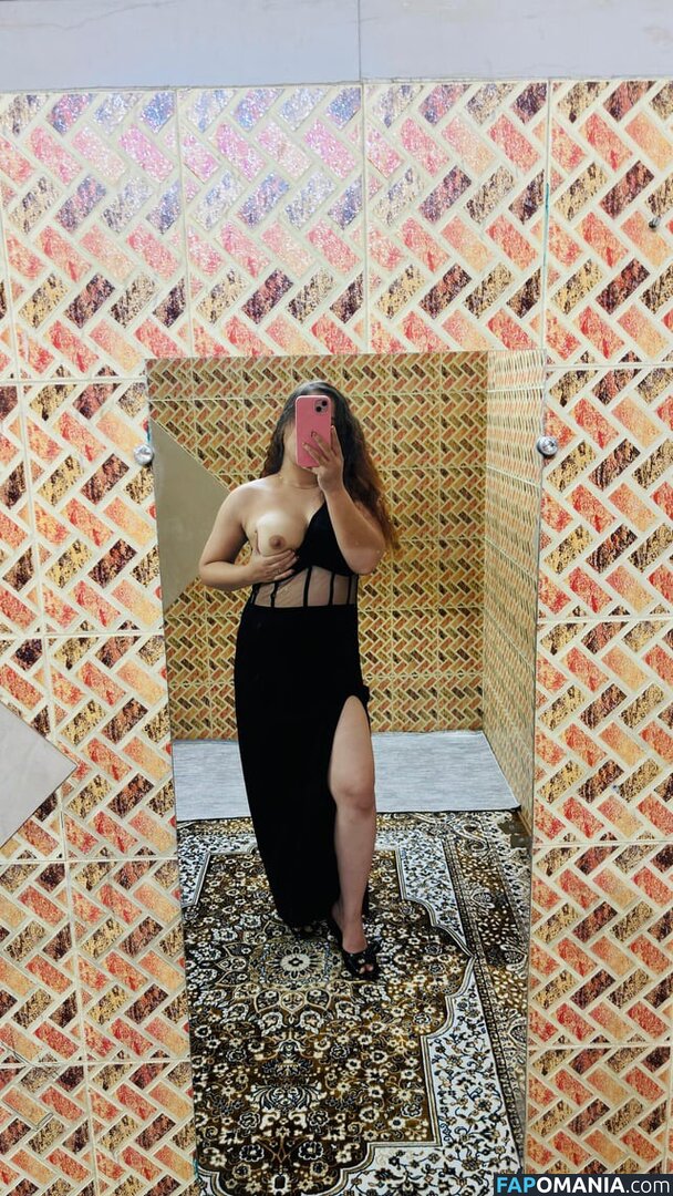 Indian Naughty Stuff / https: / justnaughtystuf / urvashi_apsaraa Nago OnlyFans  Przeciekłe zdjęcie #2