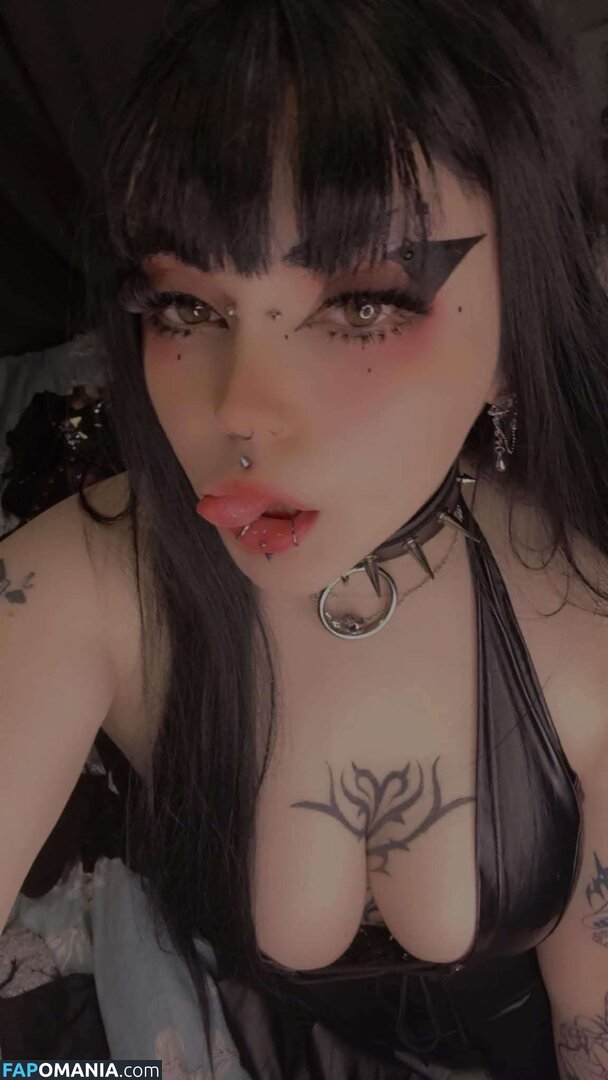 Potato_gurl23 / _Sofiiiaa_ / ellie / https: / inkeddoll / momo / momo_motionn Nago OnlyFans  Przeciekłe zdjęcie #3