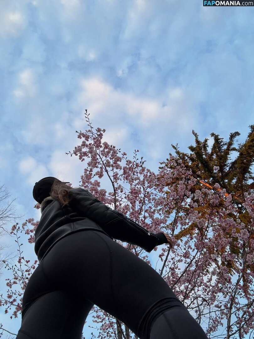 afinalove_model / inna_love69vip / innaluve Nago OnlyFans  Przeciekłe zdjęcie #188