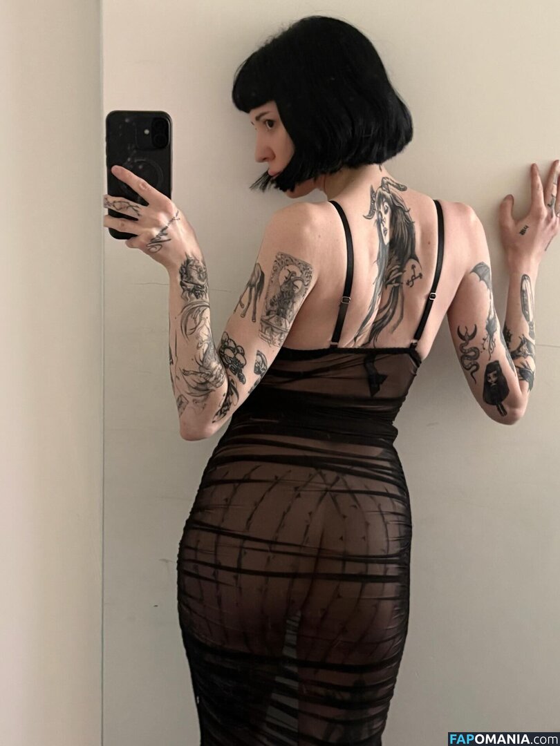 insanebirkin Nago OnlyFans  Przeciekłe zdjęcie #4