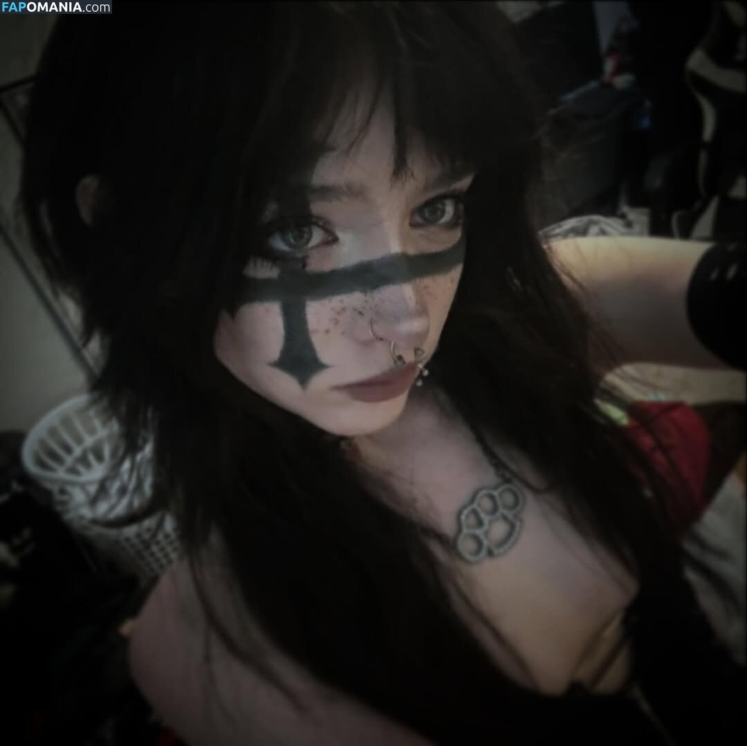 cw / ir1ghost Nago OnlyFans  Przeciekłe zdjęcie #1