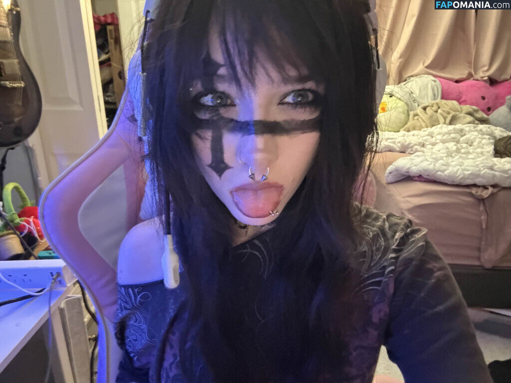 cw / ir1ghost Nago OnlyFans  Przeciekłe zdjęcie #8