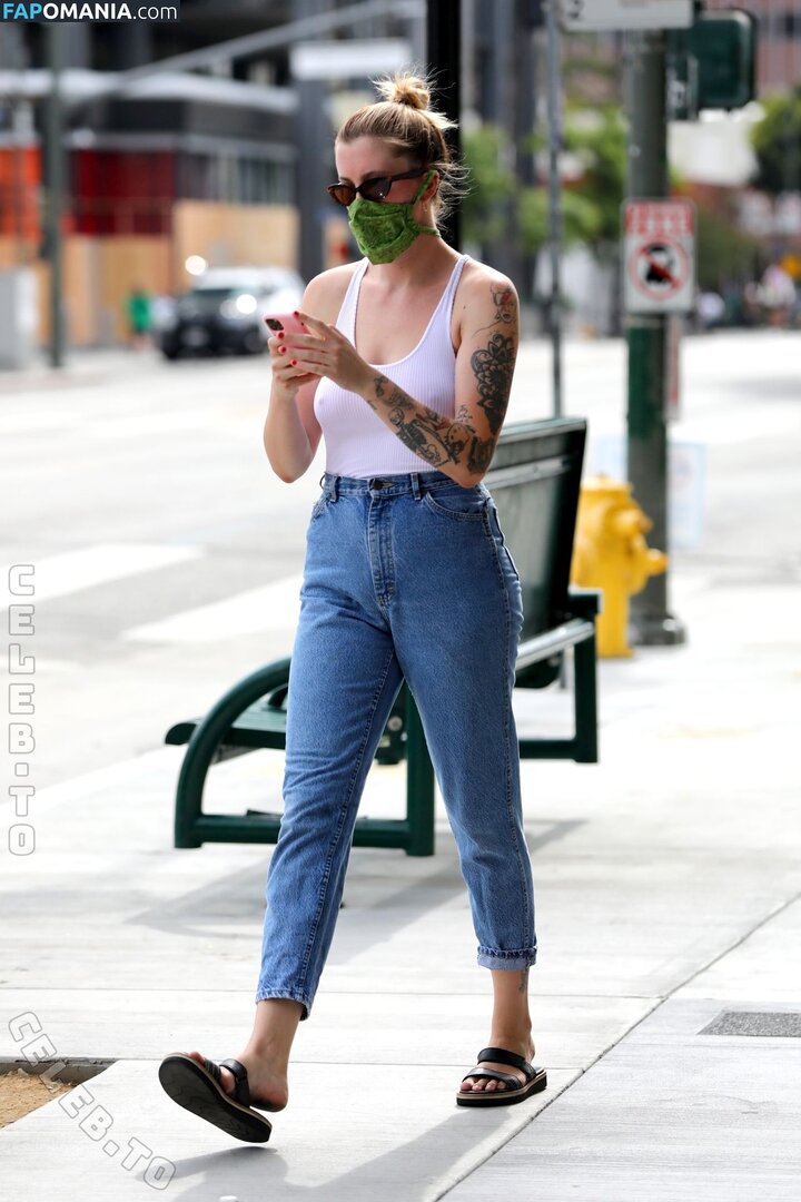 Ireland Baldwin / chloebaldwin... / irelandbasingerbaldwin / irelandirelandireland Nago OnlyFans  Przeciekłe zdjęcie #236