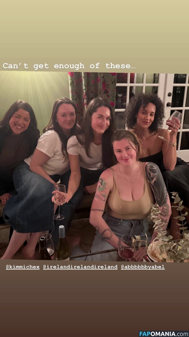 Ireland Baldwin / chloebaldwin... / irelandbasingerbaldwin / irelandirelandireland Nago OnlyFans  Przeciekłe zdjęcie #240