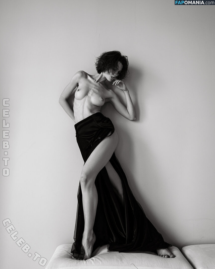 AmberQ / Irina Telicheva / Tasha / https: / irina_tlch Nago OnlyFans  Przeciekłe zdjęcie #323