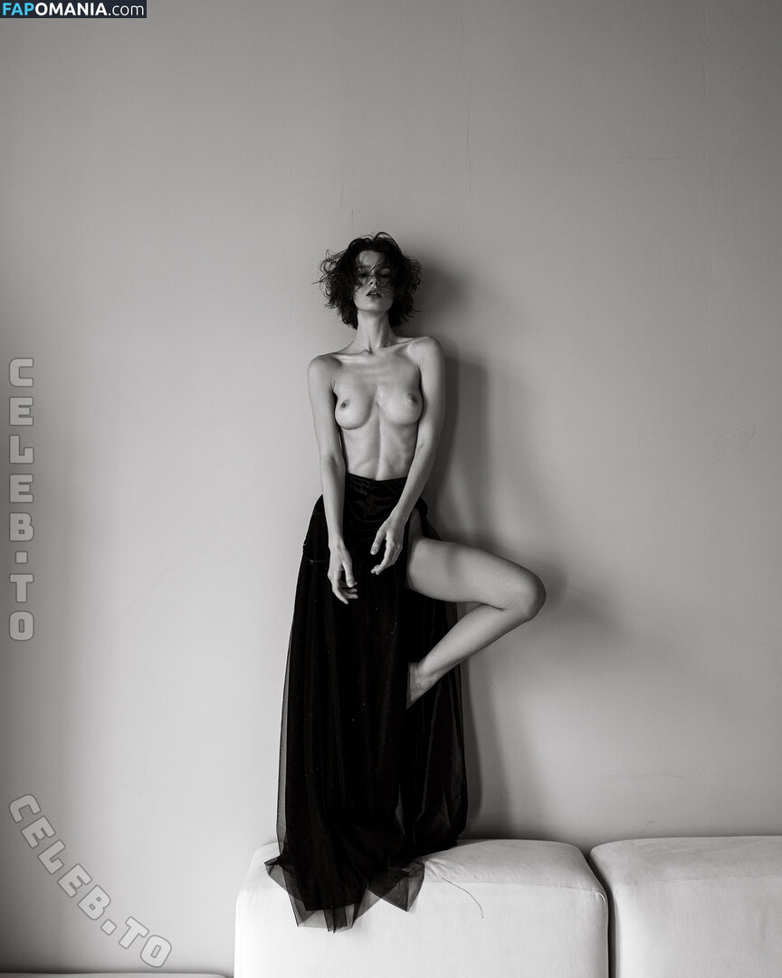 AmberQ / Irina Telicheva / Tasha / https: / irina_tlch Nago OnlyFans  Przeciekłe zdjęcie #324