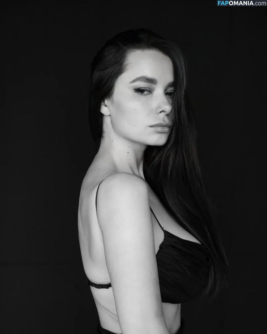 Irina Verina / irinassolo Nago OnlyFans  Przeciekłe zdjęcie #6