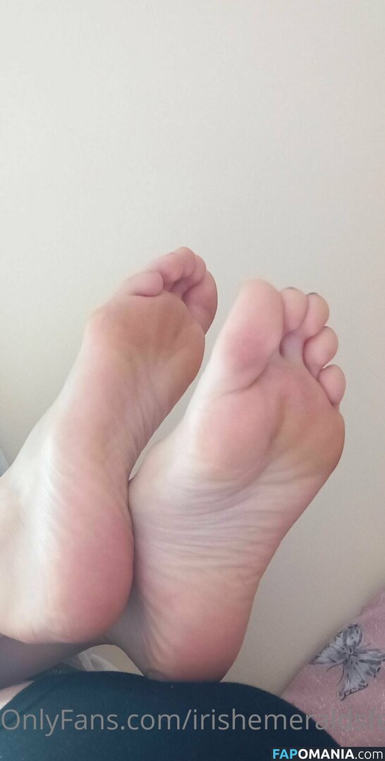 irishemeraldsfeet / therealdesertgypsy Nago OnlyFans  Przeciekłe zdjęcie #4