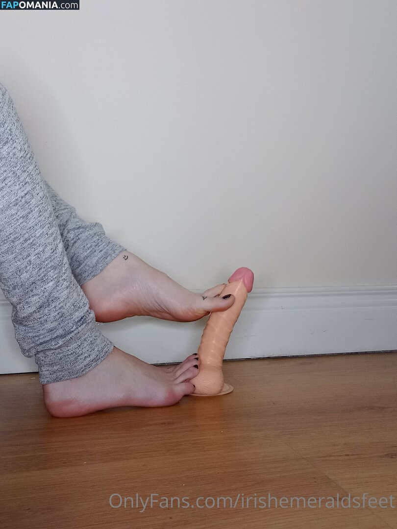 irishemeraldsfeet / therealdesertgypsy Nago OnlyFans  Przeciekłe zdjęcie #6