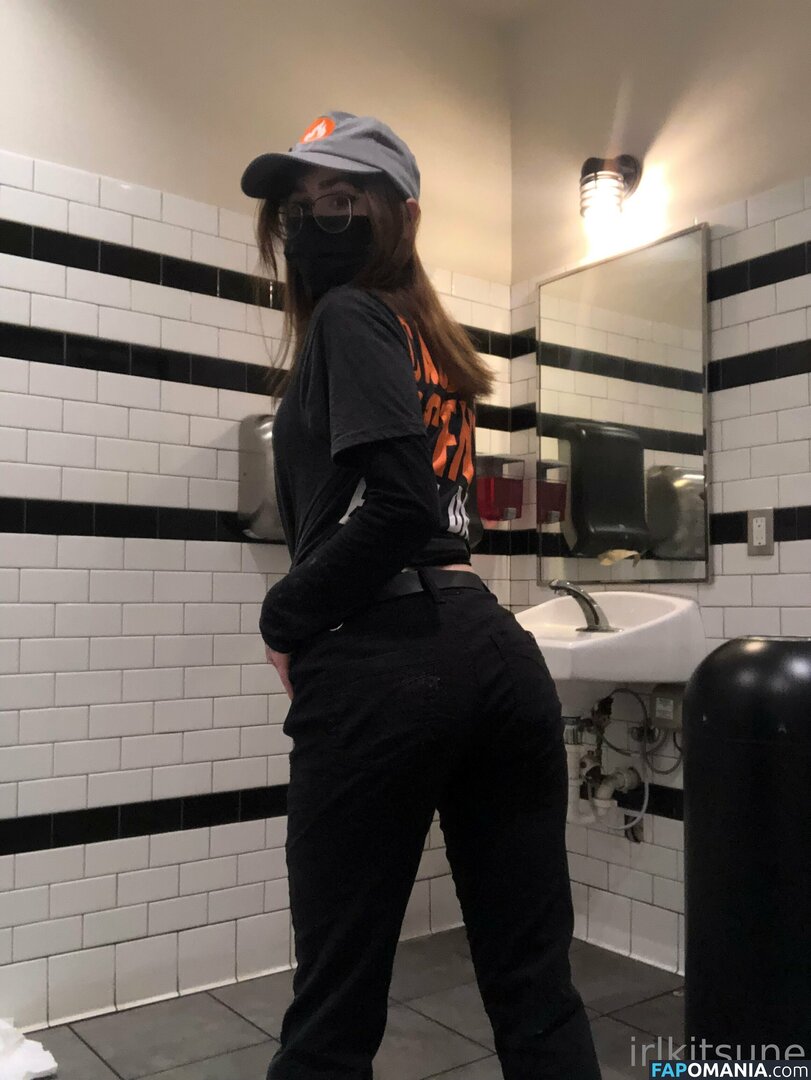 https: / irlkitsune / irlkumihoe Nago OnlyFans  Przeciekłe zdjęcie #2
