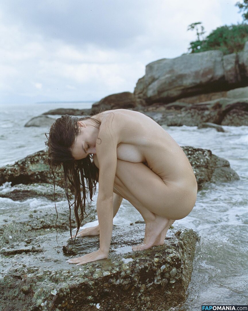 Isa Reda Nago OnlyFans  Przeciekłe zdjęcie #17