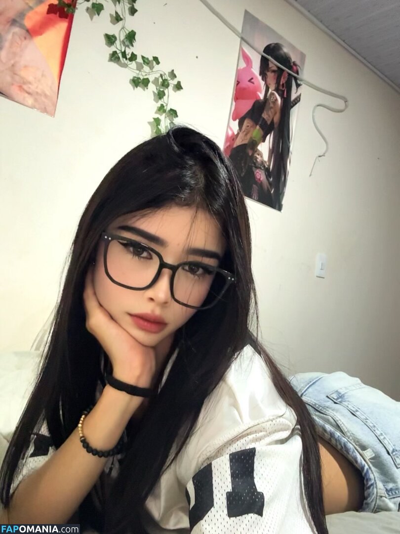 Isabella Quintero Nago OnlyFans  Przeciekłe zdjęcie #1