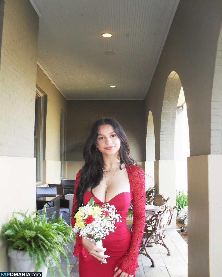 Isabella Wagner / SerenitySource_ / isabellarosewagner Nago OnlyFans  Przeciekłe zdjęcie #5