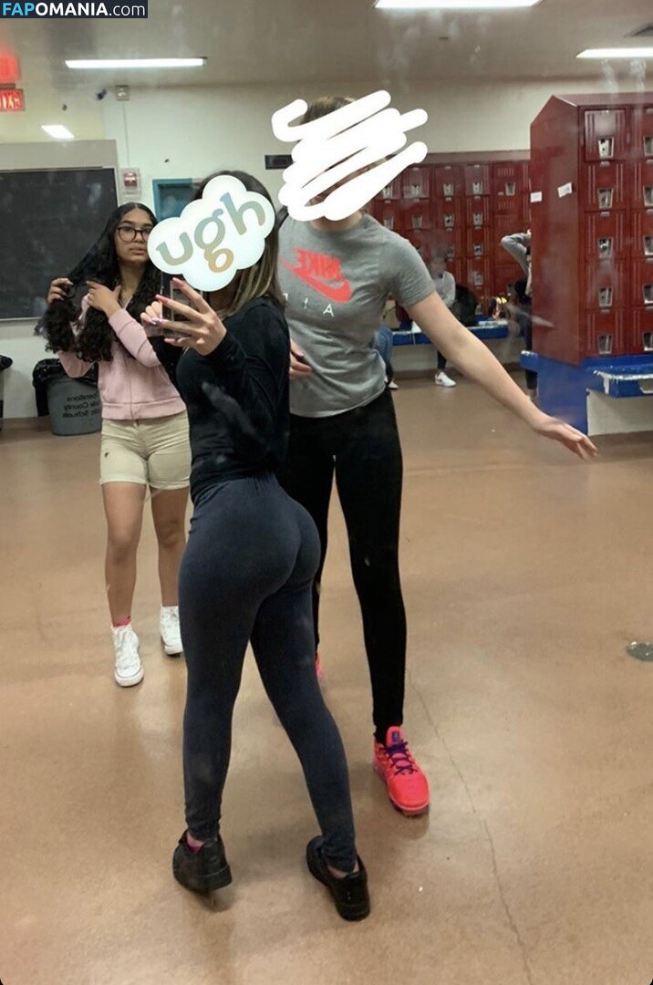 Issaa_j / issaa.j Nago OnlyFans  Przeciekłe zdjęcie #1