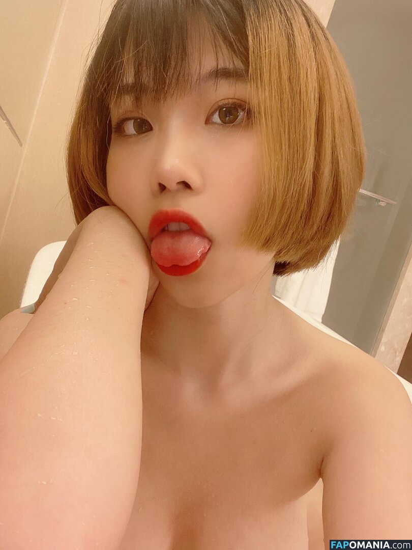 itsmika / itsmikaaaaaaaaaa Nago OnlyFans  Przeciekłe zdjęcie #1