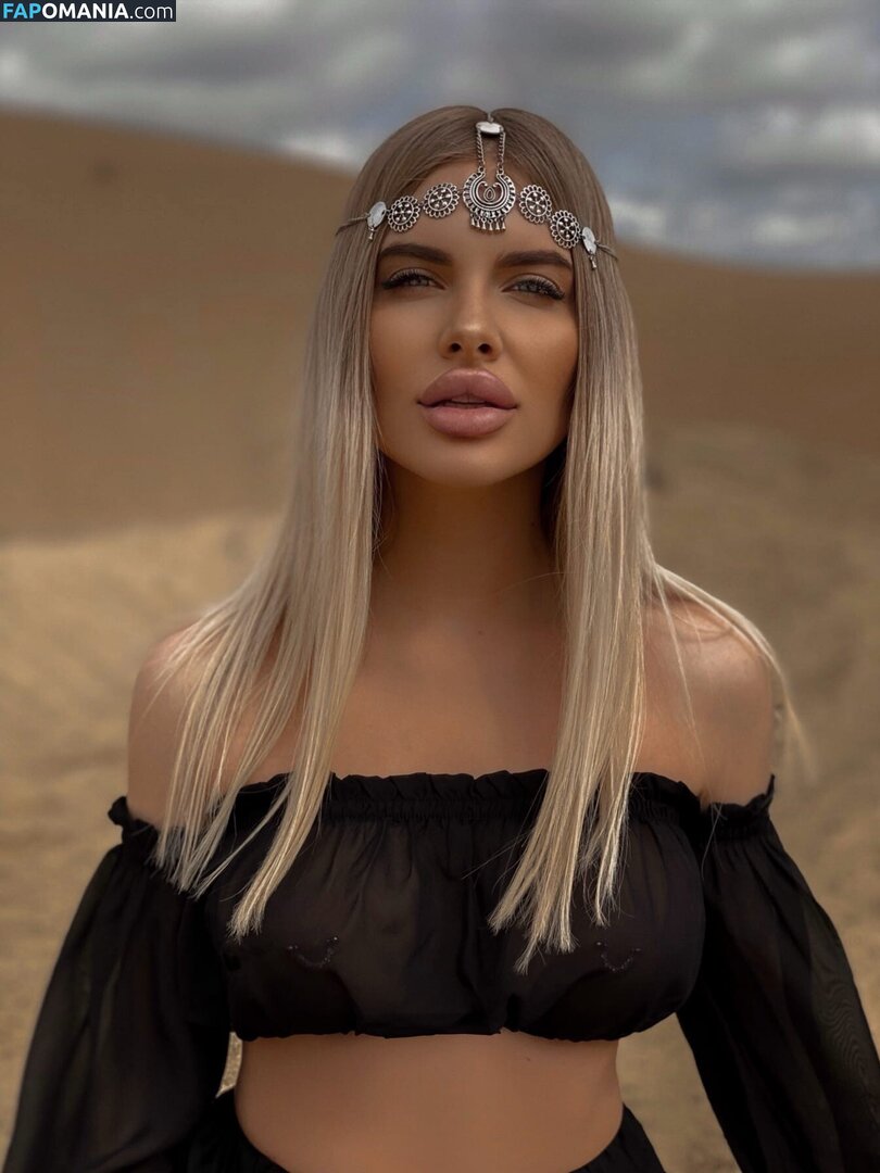 Iva Kivock / iva.kivock Nago OnlyFans  Przeciekłe zdjęcie #2