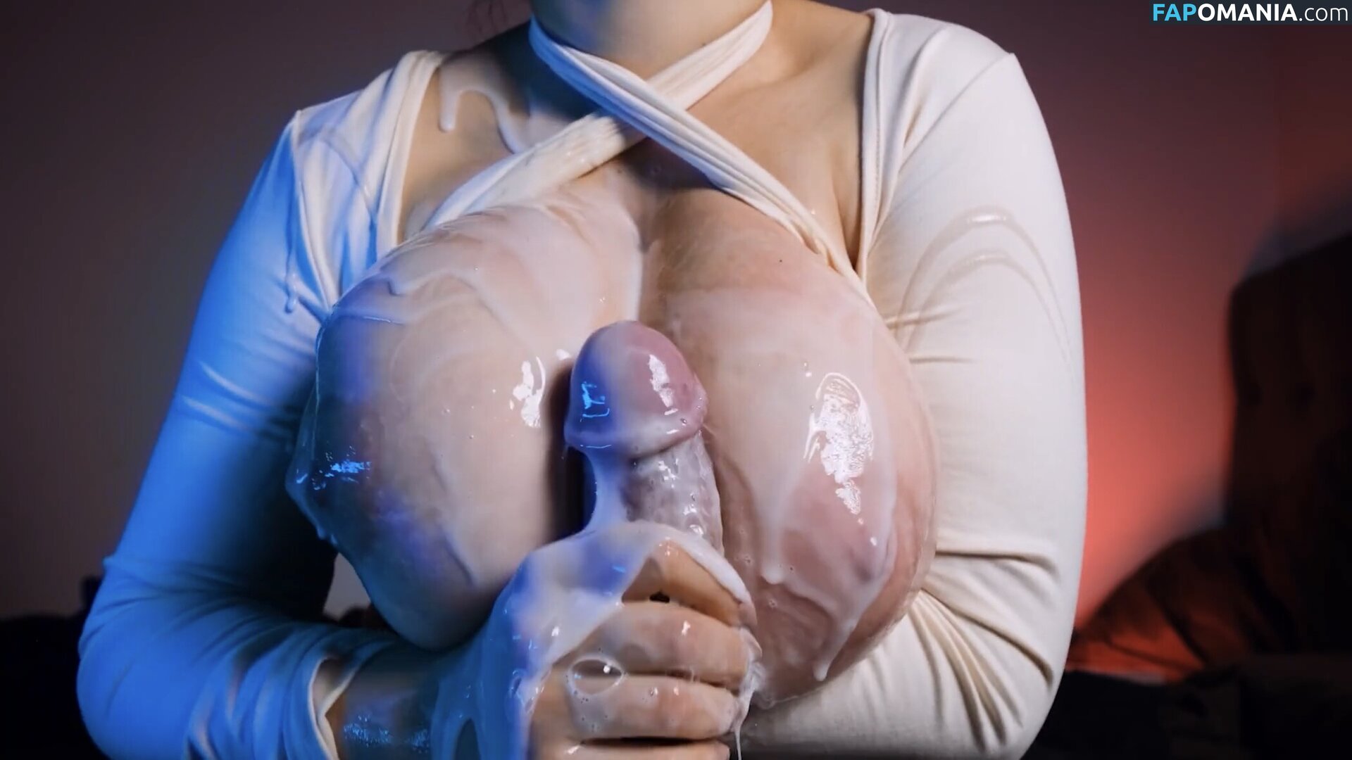 Ivytyche / ivyche_ Nago OnlyFans  Przeciekłe zdjęcie #1