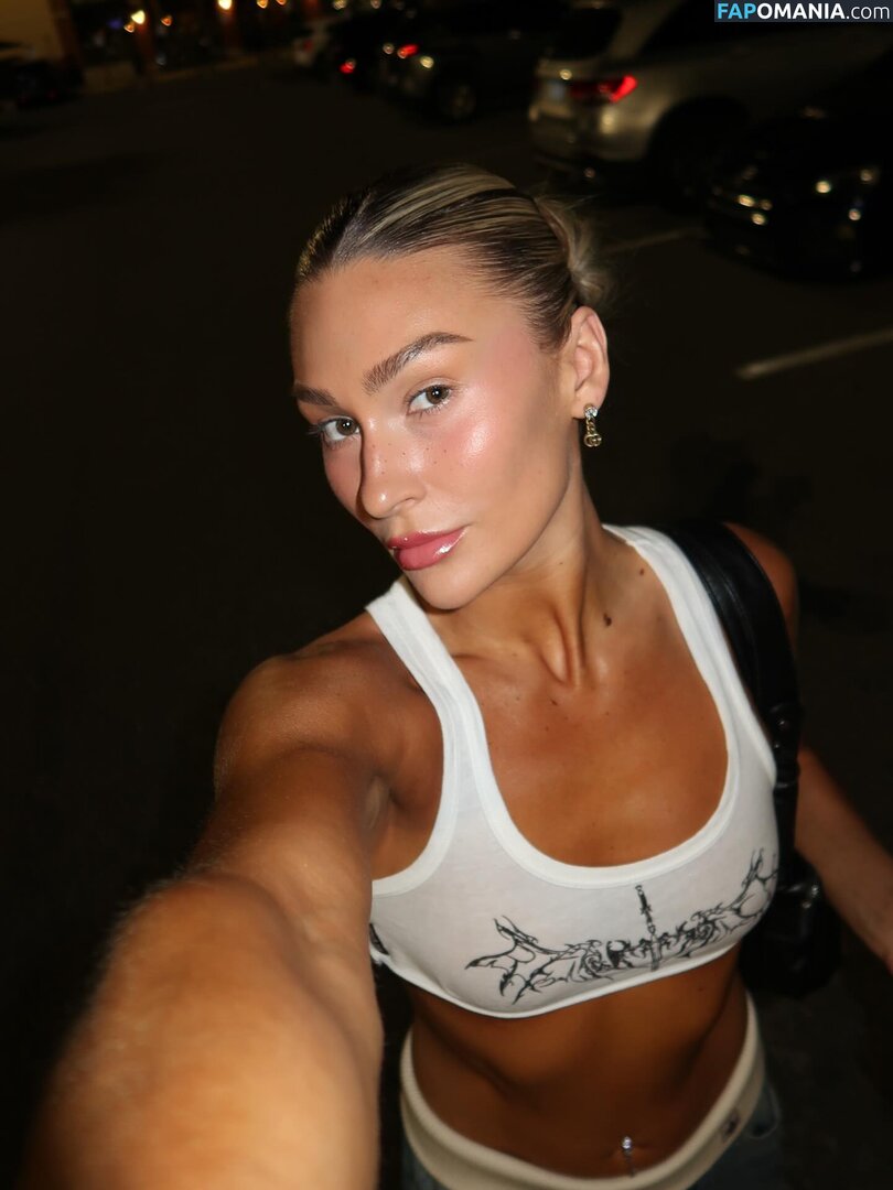 Izzi Dame / WWE NXT / izzi_bee / izzi_wwe Nago OnlyFans  Przeciekłe zdjęcie #24