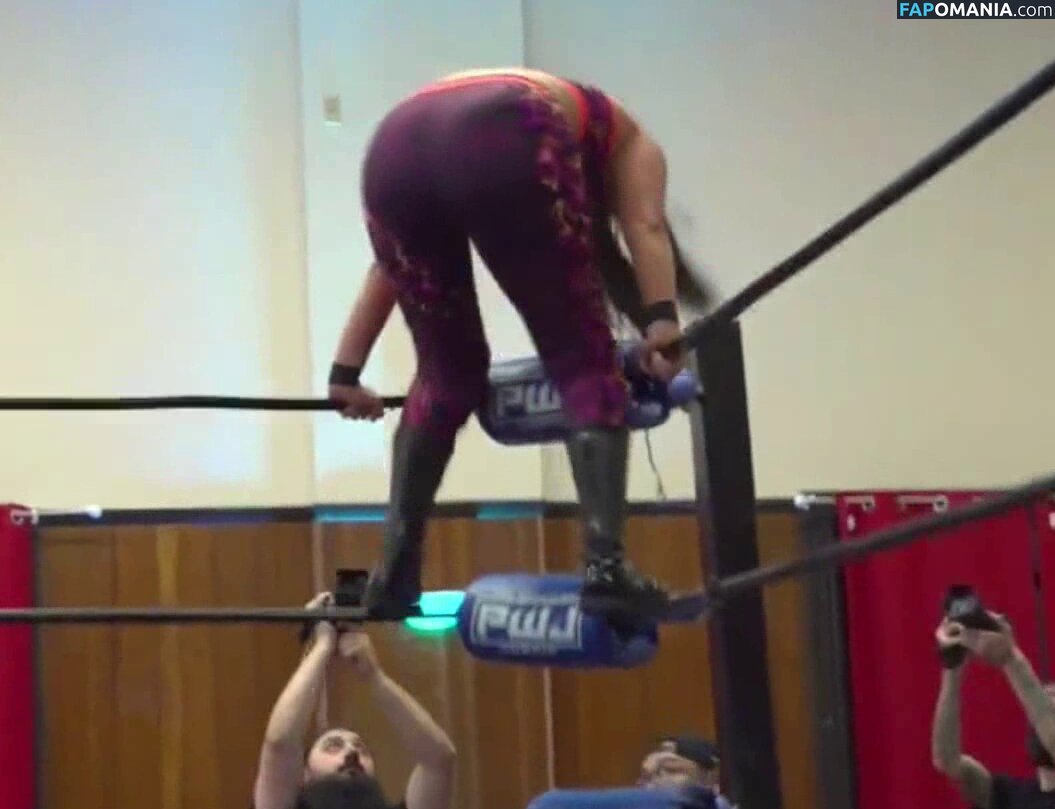 ItsIzzyMania / Izzy Moreno / WWYTWrestling Nago OnlyFans  Przeciekłe zdjęcie #57