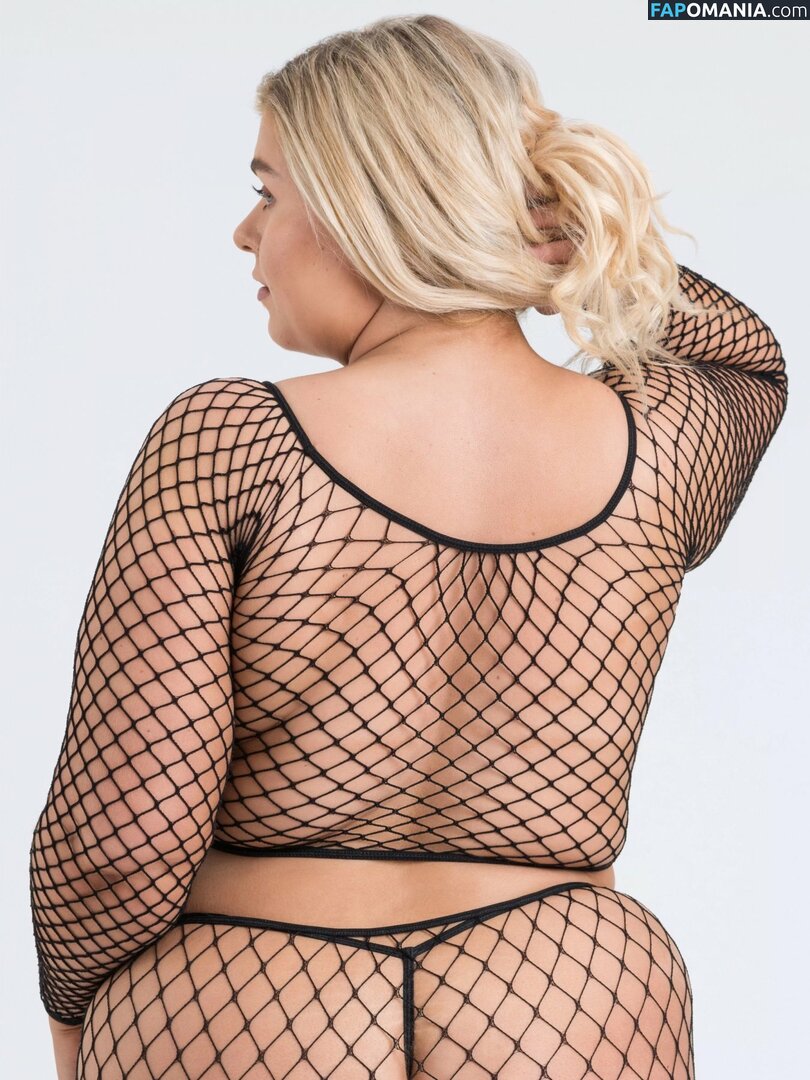 Izzy Nicholls / https: / isabelnichollsnall Nago OnlyFans  Przeciekłe zdjęcie #30