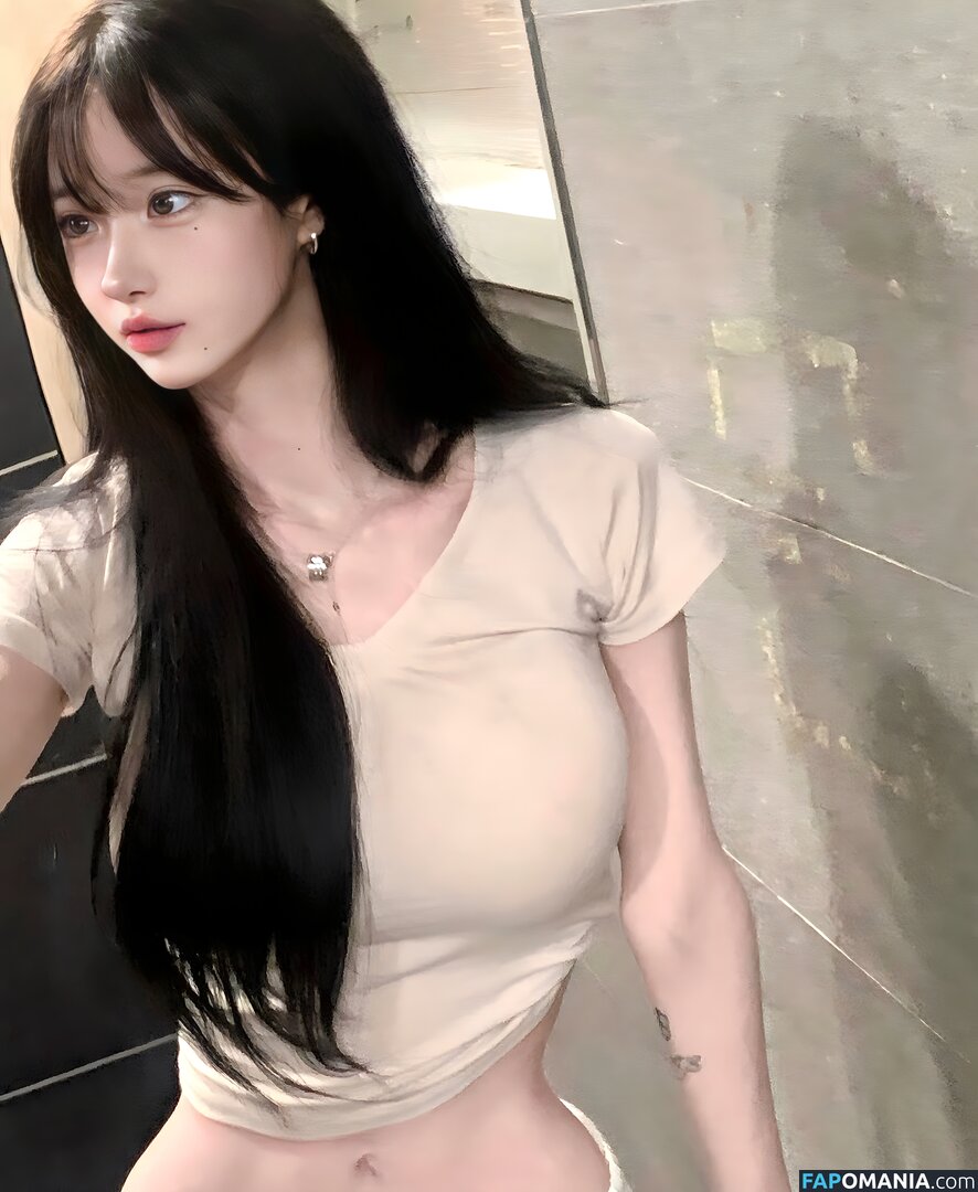 j.yce Nago OnlyFans  Przeciekłe zdjęcie #28