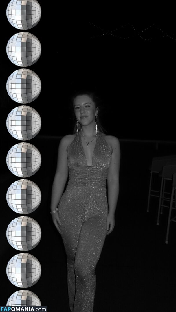 Jacindatravels_ / peachycaro Nago OnlyFans  Przeciekłe zdjęcie #35