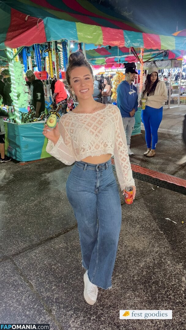 Jacindatravels_ / peachycaro Nago OnlyFans  Przeciekłe zdjęcie #78