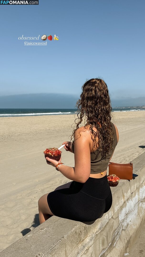 Jacindatravels_ / peachycaro Nago OnlyFans  Przeciekłe zdjęcie #82