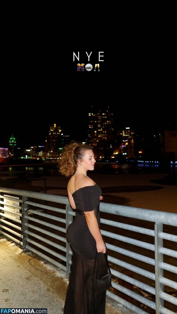 Jacindatravels_ / peachycaro Nago OnlyFans  Przeciekłe zdjęcie #118