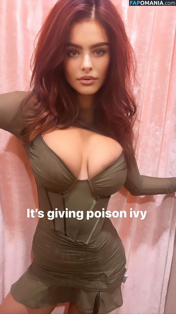 Jacquie Lee Nago OnlyFans  Przeciekłe zdjęcie #1