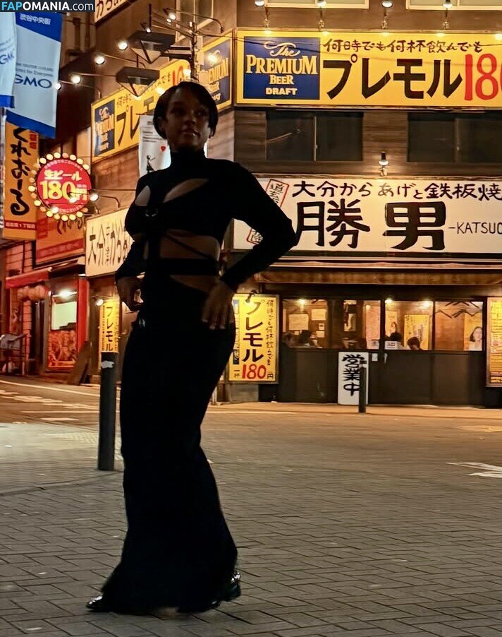 Janelle “Jane” Monáe / janellemonae Nago OnlyFans  Przeciekłe zdjęcie #3