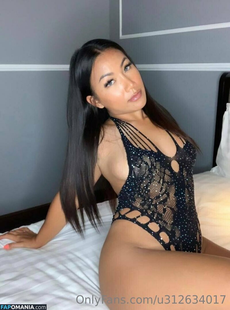 janiecenyasia / jannieasia Nago OnlyFans  Przeciekłe zdjęcie #5