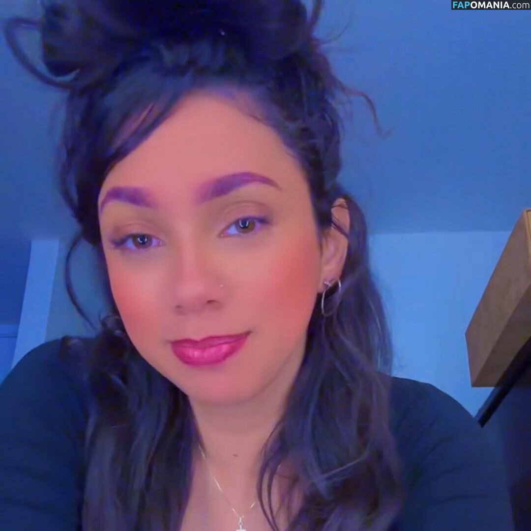 Jazmyn Blaze / jazmynblaze Nago OnlyFans  Przeciekłe zdjęcie #2