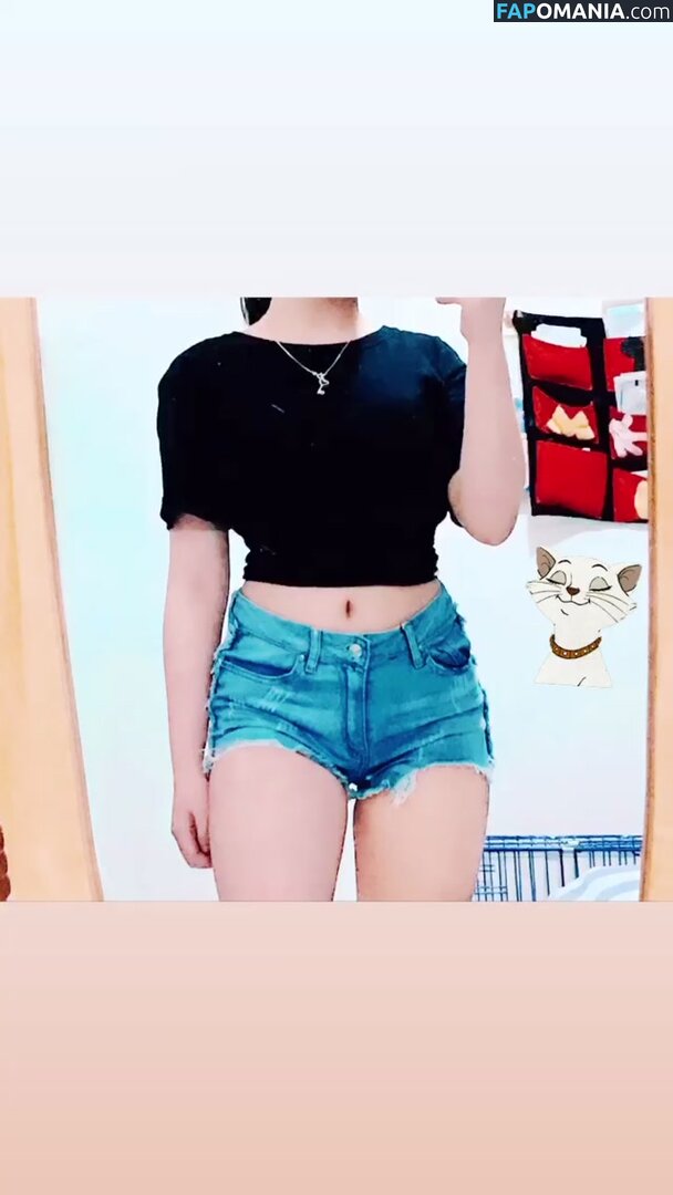 Jenevie Delloson / jenevie_delloson Nago OnlyFans  Przeciekłe zdjęcie #1