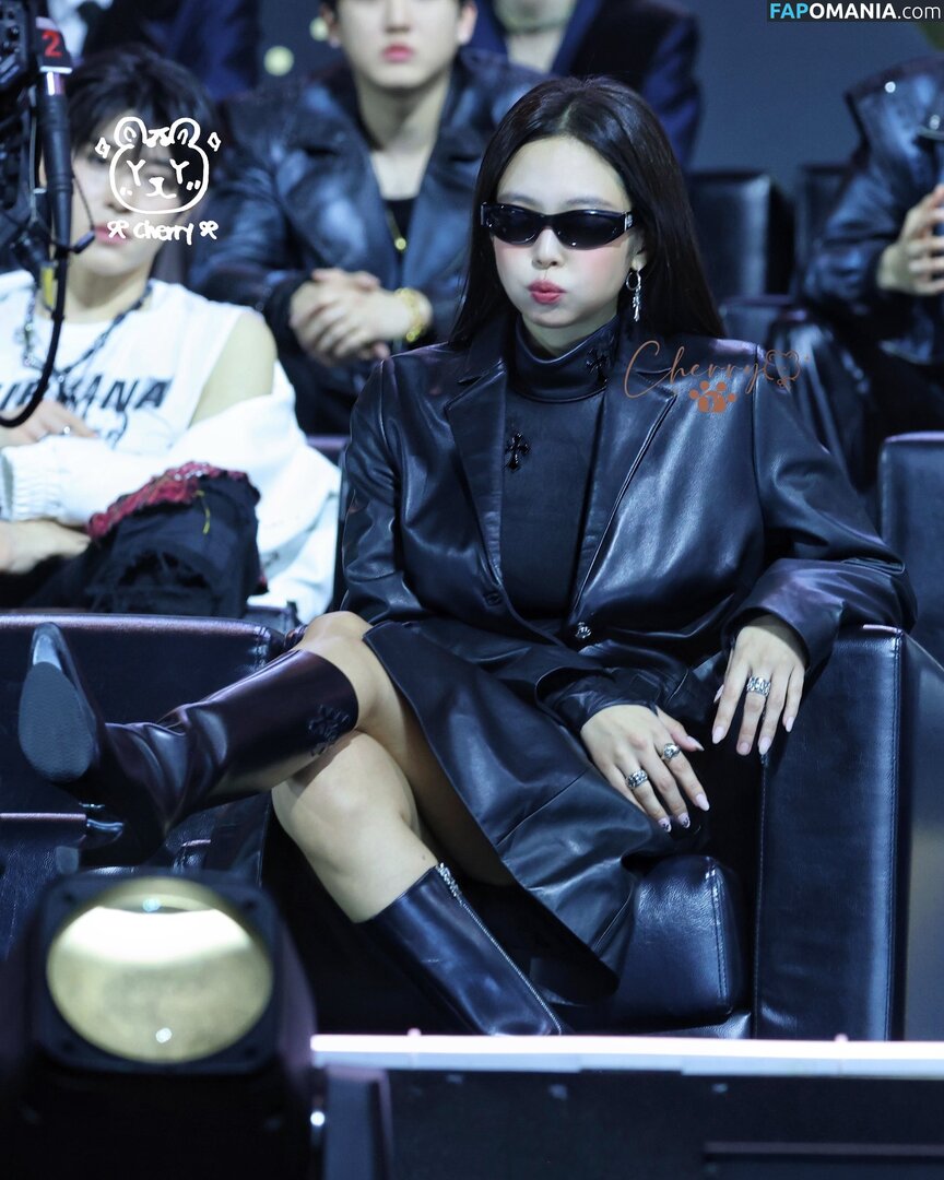 Blackpink / Jennie | BLΛƆKPIИK / jennierubyjane / sheflieshigh Nago OnlyFans  Przeciekłe zdjęcie #478