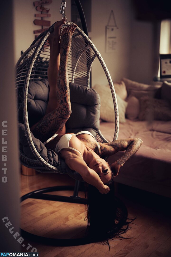 Jenny Pfeiffer Nago OnlyFans  Przeciekłe zdjęcie #3