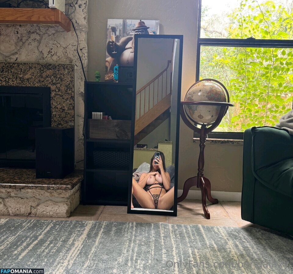 Jerii.Nelson / berigalaxy / jerii_nelson / urfavberi Nago OnlyFans  Przeciekłe zdjęcie #167