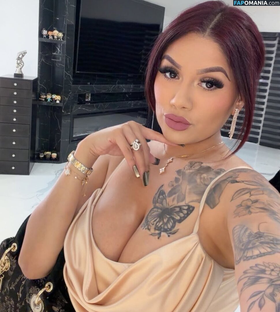 Jessica Elliott / Jessica Estrada / https: / jesslilyelliott / pinky_von_tease / pinkyvont Nago OnlyFans  Przeciekłe zdjęcie #13