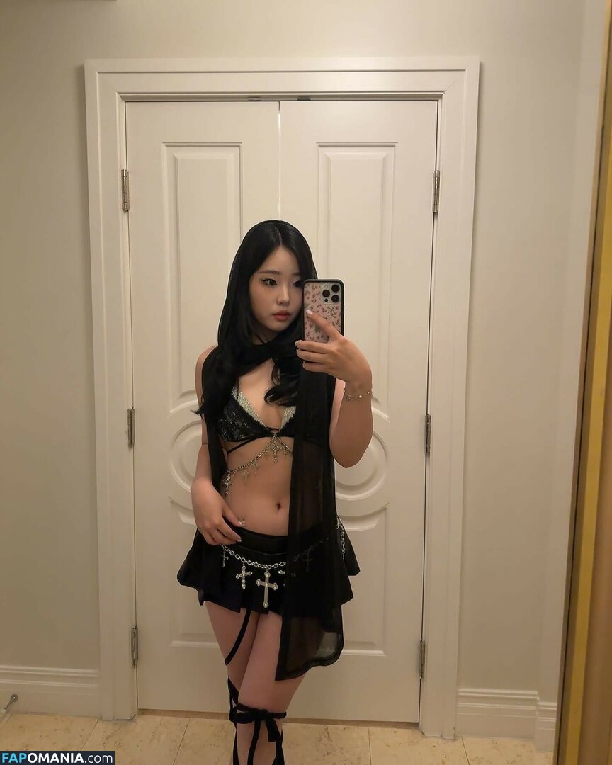 AGirlAndAGame / Jessica / h.yojeong / jessicahkim / jessicanigri Nago OnlyFans  Przeciekłe zdjęcie #711