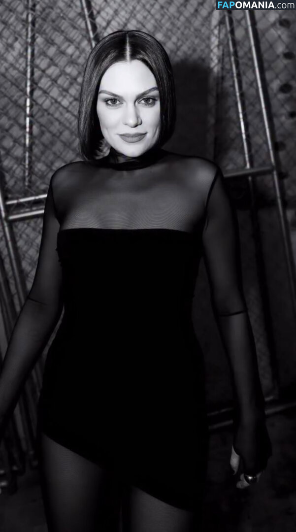 Jessie J / https: / jessie-j / jessiej Nago OnlyFans  Przeciekłe zdjęcie #183