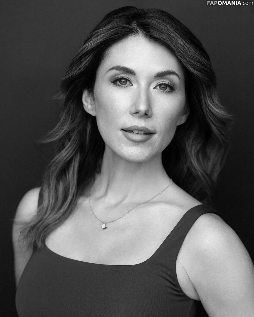 Jewel Staite / JewelStaite Nago OnlyFans  Przeciekłe zdjęcie #322